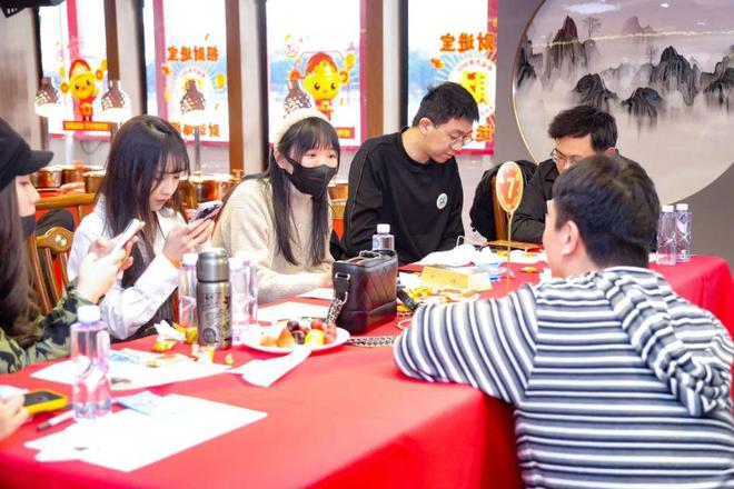 方舟》就与玩家们来了一场“交心局”凯发国际平台刚迈进2025年《命运(图9)